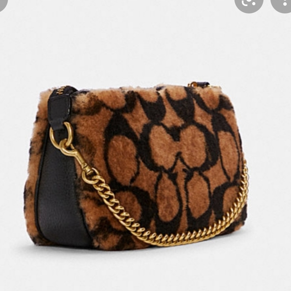 Coach x JLo Nolita 👜